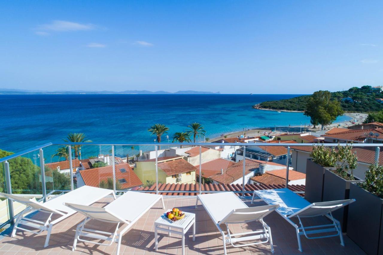 Lu' Hotel Maladroxia SantʼAntìoco Екстериор снимка