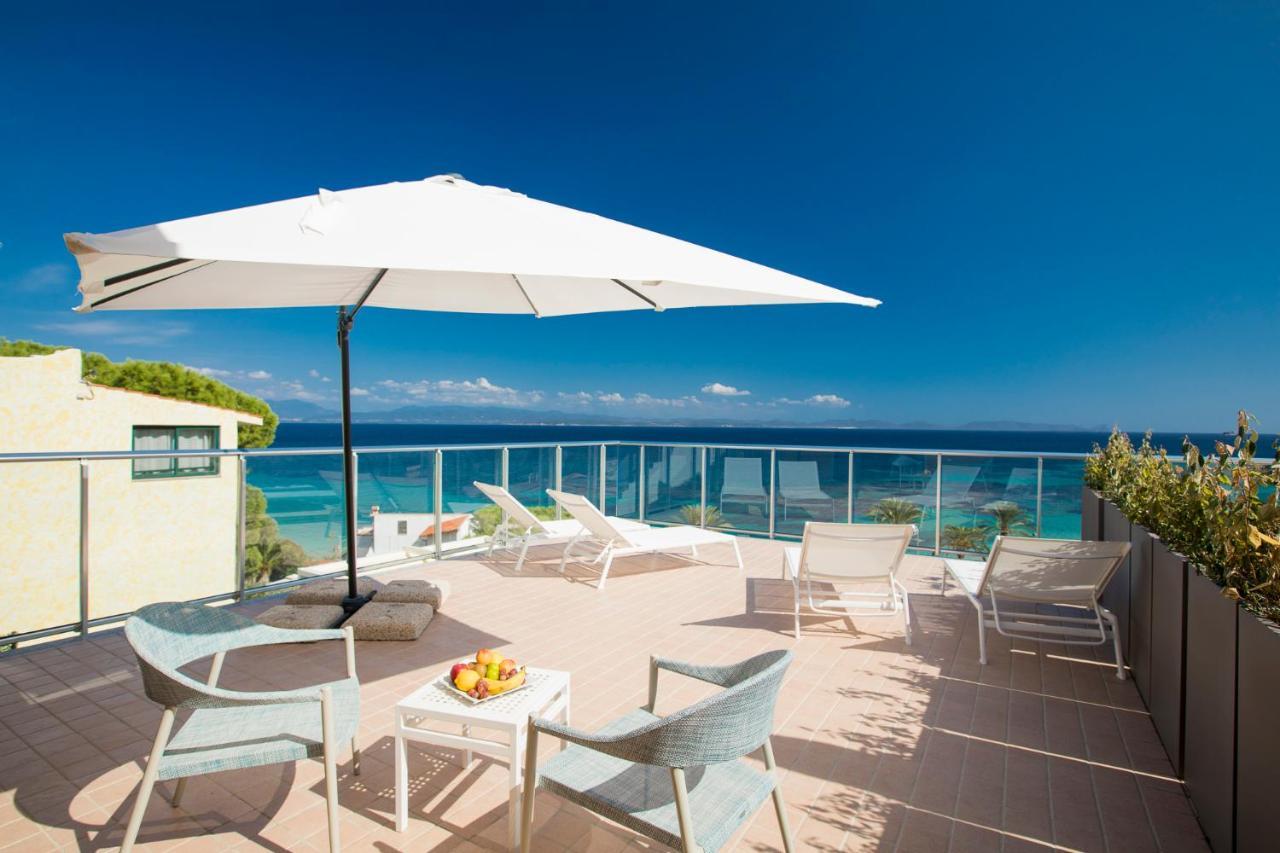 Lu' Hotel Maladroxia SantʼAntìoco Екстериор снимка